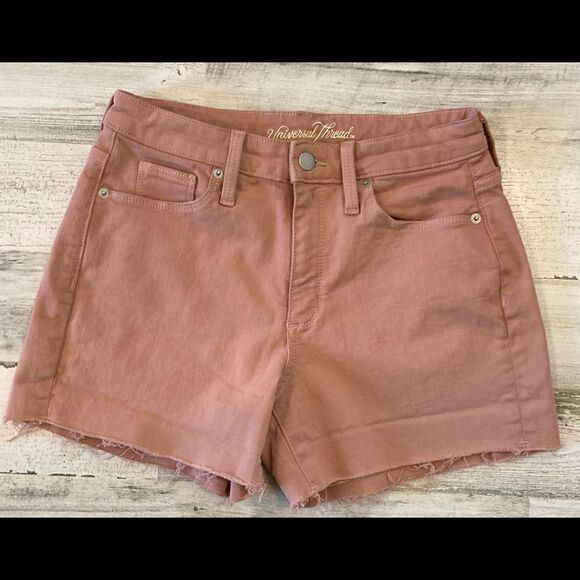 Universal Thread jean Shorts Size 4 - Picture 2 of 5